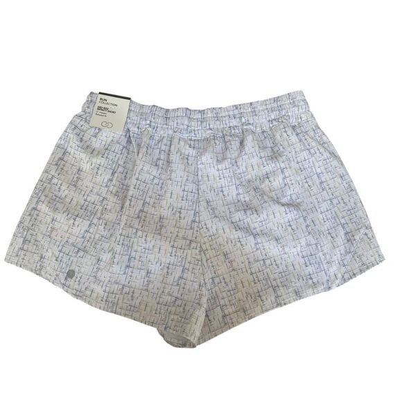 CALIA Women's Mid Rise Infinity Run Short Thatch Marks Cool Multi size XS NWT - Picture 4 of 9